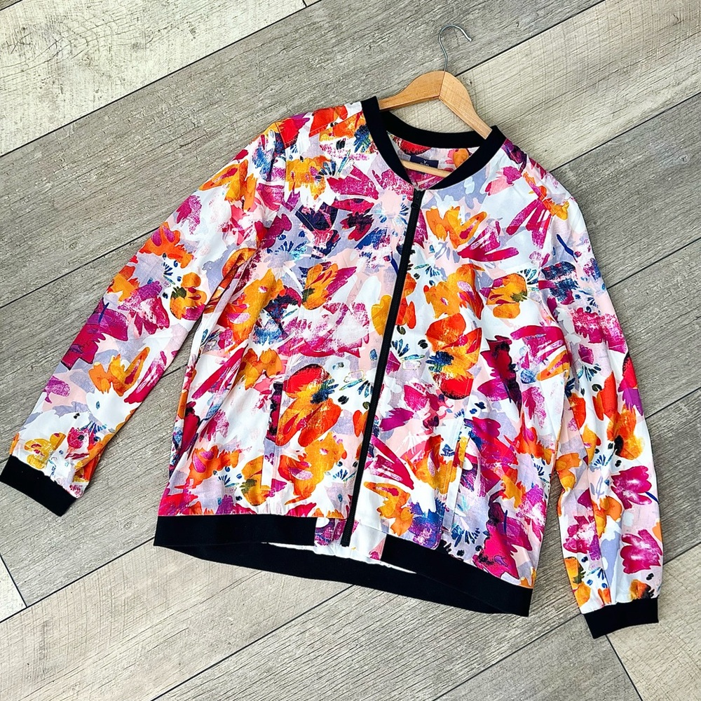 Floral lightweight Bomber Jacket NWT